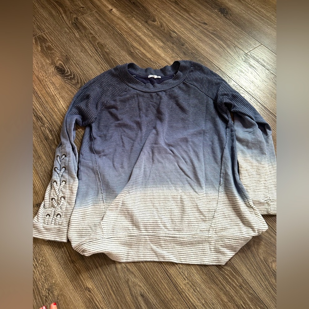 Maurice’s blue striped long sleeve top.